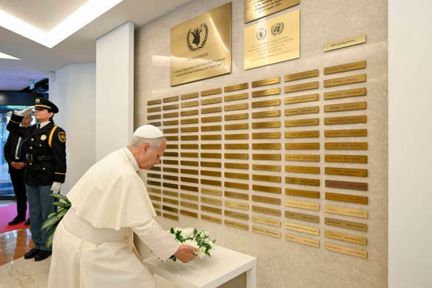 ITALY - POPE LEO XIV DURING A VISIT AT THE HEADQUARTERS OF WORLD FOOD PROGRAMME IN ROME - 2026 6 22 Italy, Rome, Vatican, 2026 6 22 Pope Leo XIV during a visit at the Headquarters of World Food Programme (WFP), in Rome EDITORIAL USE ONLY - NO BOOKS Copyright: xVATICANxMEDIAx