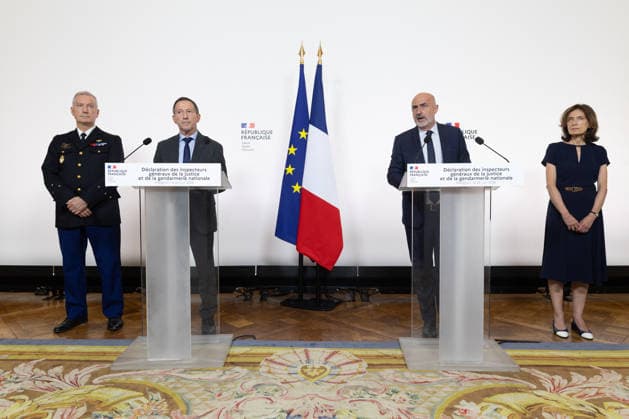 Press conference about the Lyhanna report at Matignon - Paris French magistrate and chief of the General Inspectorate of the National Gendarmerie committee (Inspection générale de la gendarmerie nationale - IGGN) Jean-Michel Gentil, French magistrate and chief of the General Inspectorate of Justice committee (Inspection generale de la Justice -IGJ) Stephane Noel and chief of the General Inspectorate of Education, Sport and Research committee (Inspection générale de l éducation, du sport et de la recherche - IGESR) Dominique Marchand deliver the results of an inspection report following the Lyhanna child killing case during a press conference at the Hotel Matignon in Paris on June 22, 2026. Photo by Raphael Lafargue ABACAPRESS.COM Paris Fr  Copyright: xLafarguexRaphael ABACAx