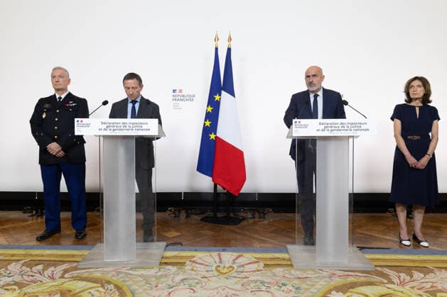 Press conference about the Lyhanna report at Matignon - Paris French magistrate and chief of the General Inspectorate of the National Gendarmerie committee (Inspection générale de la gendarmerie nationale - IGGN) Jean-Michel Gentil, French magistrate and chief of the General Inspectorate of Justice committee (Inspection generale de la Justice -IGJ) Stephane Noel and chief of the General Inspectorate of Education, Sport and Research committee (Inspection générale de l éducation, du sport et de la recherche - IGESR) Dominique Marchand deliver the results of an inspection report following the Lyhanna child killing case during a press conference at the Hotel Matignon in Paris on June 22, 2026. Photo by Raphael Lafargue ABACAPRESS.COM Paris Fr  Copyright: xLafarguexRaphael ABACAx