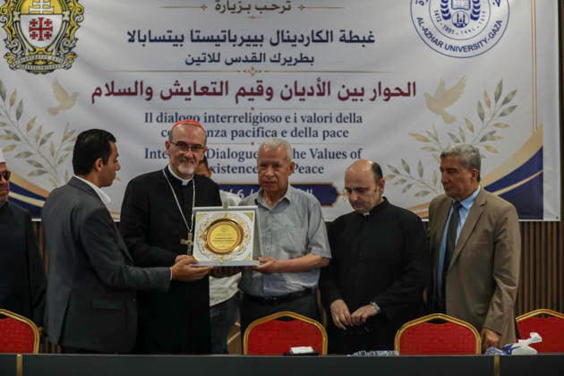 June 22, 2026, Gaza City, Gaza Strip, Palestinian Territory: Cardinal Pierbattista Pizzaballa, the Latin Patriarch of Jerusalem, visited Al-Azhar University in Gaza, where discussions focused on interfaith dialogue, coexistence, shared human values, and the promotion of peace. The visit included meetings with university officials and community representatives amid ongoing humanitarian challenges in the Gaza Strip. Gaza City Palestinian Territory  - ZUMAz119 20260622_zip_z119_020 Copyright: xSalahxHashemx