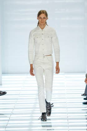 Runway at the Prada fashion show during Milan Fashion Week Menswear Spring Summer 2027 on June 21, 2026, in Milan, Italy Bestimage Milan France,detected_source_language  Copyright: xAgencex xBestimagexAgencex xBestimagex