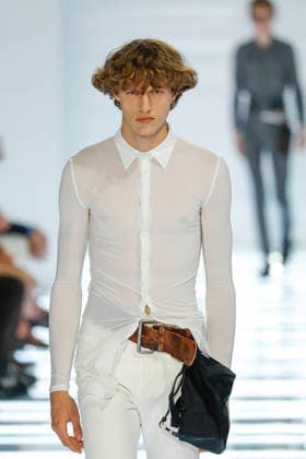 Runway at the Prada fashion show during Milan Fashion Week Menswear Spring Summer 2027 on June 21, 2026, in Milan, Italy Bestimage Milan France,detected_source_language  Copyright: xAgencex xBestimagexAgencex xBestimagex
