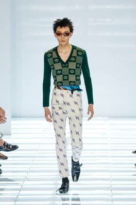 Runway at the Prada fashion show during Milan Fashion Week Menswear Spring Summer 2027 on June 21, 2026, in Milan, Italy Bestimage Milan France,detected_source_language  Copyright: xAgencex xBestimagexAgencex xBestimagex