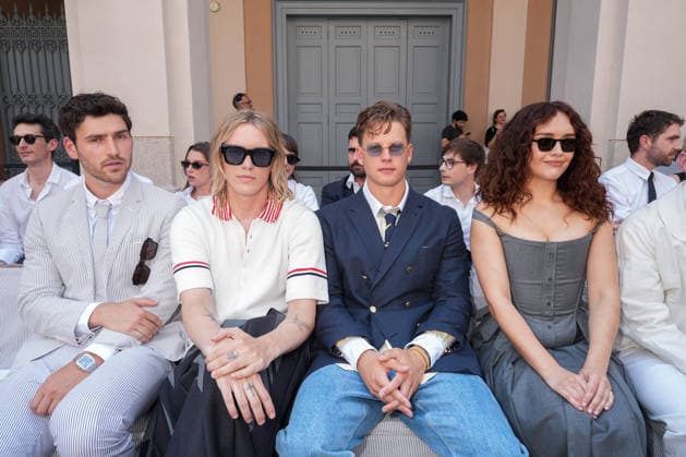 IPA85941708 - Milan, Milan Men™s Fashion Week Spring Summer 2027 - Men™s Fashion, Spring Summer 2027 - Thom Browne fashion show - front row Pictured: Charlie Hall, Jamie Campbell Bower, Joe Burrow, Olivia Cooke  Copyright: xRiccardoxGIordanox xRiccardoxGiordanox 85941708