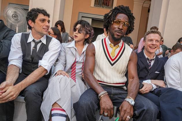IPA85941521 - Milan, Milan Men™s Fashion Week Spring Summer 2027 - Men™s Fashion, Spring Summer 2027 - Thom Browne fashion show - front row Pictured: Bresch Cai Xukun, Saint Jhn, and Patrick Gibson  Copyright: xRiccardoxGIordanox xRiccardoxGiordanox 85941521