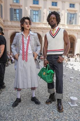 IPA85941901 - Milan, Milan Men™s Fashion Week Spring Summer 2027 - Men™s Fashion, Spring Summer 2027 - Thom Browne fashion show - front row Pictured: Cai Xukun Saint Jhn  Copyright: xRiccardoxGIordanox xRiccardoxGiordanox 85941901