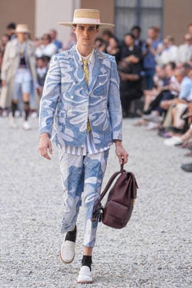 IPA85942263 - Milan, Milan Men™s Fashion Week Spring Summer 2027 - Men™s Fashion, Spring Summer 2027 - Thom Browne fashion show - runway in the photo: Model  Copyright: xRiccardoxGIordanox xRiccardoxGiordanox 85942263