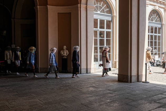 IPA85942321 - Milan, Milan Men™s Fashion Week Spring Summer 2027 - Men™s Fashion, Spring Summer 2027 - Thom Browne fashion show - runway in the photo: Model  Copyright: xRiccardoxGIordanox xRiccardoxGiordanox 85942321