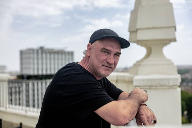 Portraits of Rapper Kase O Rapper Kase O poses for Europa Press on June 22, 2026, in Madrid, Spain. Javier Ibarra Ramos, known as Kase O, is a Spanish rapper, a native of Zaragoza, who rose to prominence as a member of Violadores del Verso with demos such as Rompecabezas and Dos Rombos. As a solo artist, he has cemented his status as a leading figure in Spanish hip-hop with albums such as Kase O Jazz Magnetism and El Círculo. June 22, 2026, Madrid, Spain,detected_source_language  Copyright: xRicardoxRubiox 7615540