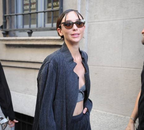 RECORD DATE NOT STATED IPA85945528 - MILAN—MATILDA DE ANGELIS ARRIVES AT THE ARMANI FASHION SHOW  Copyright: xx xx 85945528