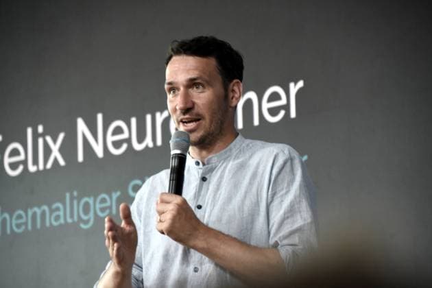 Felix Neureuther Skirennlaeufer Muenchen 22.06.2026 Literaturhaus Die Initiative Werterhalt und Weitergabe e.V. Feierlichen Verleihung des sechsten Bayerischen Jugendpreises Der diesjaehrige Wettbewerb stand unter dem Motto Gesunde Kinder auf einer gesunden Erde. Schuelerinnen und Schueler aus ganz Bayern waren aufgerufen, Foto Muenchen *** Felix Neureuther, alpine skier, Munich, June 22, 2026, Literaturhaus. The Initiative for the Preservation and Transmission of Values, e.V., held a ceremony to award the sixth Bavarian Youth Prize. This year’s competition was held under the theme Healthy Children on a Healthy Earth. Studentsfrom all over Bavaria were invited to submit photos of Munich,detected_source_language