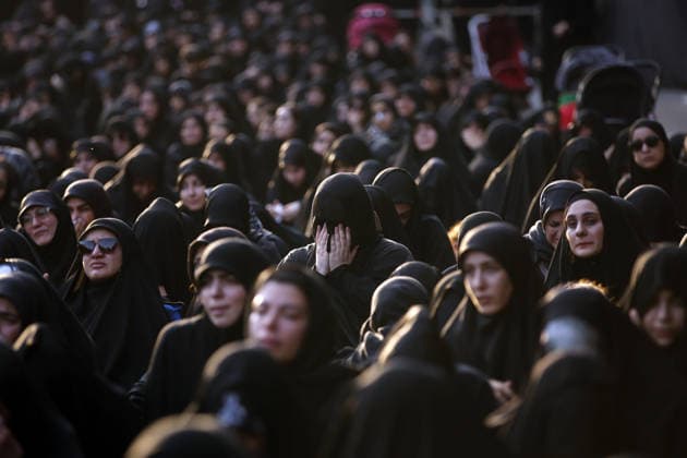 Iranians gather to mark Muharram in Tehran TEHRAN, IRAN - JUNE 22: Shiite Muslims dressed in black wear religious headbands attends a mourning ceremony marking the month of Muharram at the Imamzadeh Ali Akbar Shrine in northern Tehran, Iran on June 22, 2026. Participants gathered to commemorate Hazrat Hussein, the grandson of Prophet Muhammad, and his 72 companions who were martyred in the Battle of Karbala, accompanying the traditional elegies and lamentations. Fatemeh Bahrami Anadolu Tehran Iran. Editorial use only. Please get in touch for any other usage.  Copyright: x2026xAnadoluxFatemehxBahramix
