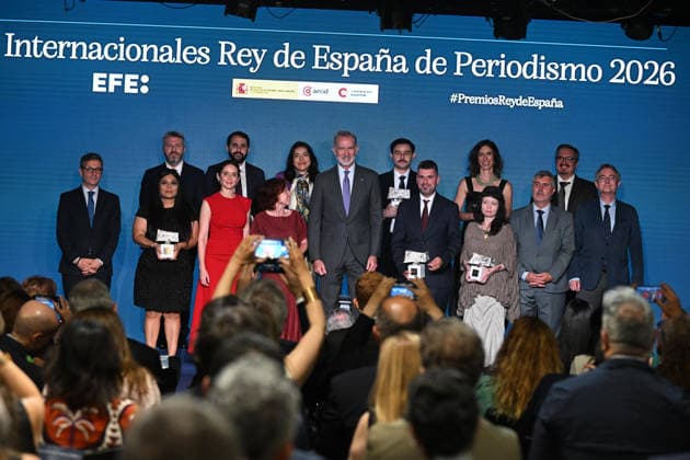 King Felipe IV Presents the 43rd Edition of the 2026 King of Spain International Journalism Awards Félix Bolanos, Isabel Díaz Ayuso, and King Felipe VI alongside the award winners during the awards ceremony for the 2026 King of Spain International Journalism Awards, on June 22, 2026, in Madrid, Spain. These awards are organized by the EFE News Agency and the Spanish Agency for International Development Cooperation (AECID), and since 1983 have recognized journalistic excellence in Ibero-American countries, as well as in those nations with which Spain maintains historical, KING PHILIP VI KING OF SPAIN INTERNATIONAL JOURNALISM AWARDS EFE NEWS AGENCY SPANISH AGENCY FOR INTERNATIONAL DEVELOPMENT COOPERATION José Madrid Madrid, Spain,detected_so  Copyright: xJosÃ xOlivax 7615768