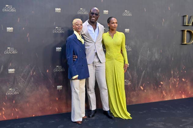 June 22, 2026, Madrid, Madrid, Spain: (L-R) PHOEBE CAMPBELL, STEVE TOUSSAINT and BETHANY ANTONIA attend the photo call for the special Season 3 screening of Ã¢â‚¬oe CASA DEL DRAGON Ã¢â‚¬Â at the Terraza del Campo del Moro on June 22, 2026, in Madrid, Spain. Madrid Spain  - ZUMAc312 20260622_zsp_c312_035 Copyright: xOscarxManuelxSanchezx