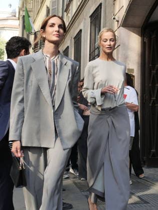 IPA85949669 - Milan, Milan Men s Fashion Week: Spring Summer 2026 2027 - Men s Fashion, Spring Summer 2026 — Armani fashion show; pictured: Eugenia Silva and Carolyn Murphy  Copyright: xLucaxPontix xLucaPonti IpaAgencyx 85949669
