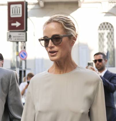 IPA85949681 - Milan, Milan Men s Fashion Week: Spring Summer 2026 2027 - Men s Fashion, Spring Summer 2026 - Armani fashion show; pictured: Eugenia Silva and Carolyn Murphy  Copyright: xLucaxPontix xLucaPonti IpaAgencyx 85949681