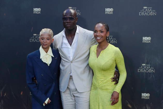 June 22, 2026, Madrid, Madrid, Spain: British actress PHOEBE CAMPBELL (L) who plays Lady Rhaena Targaryen, British actor STEVE TOUSSAINT (C) who plays Lord Corlys Velaryon and British actress BETHANY ANTONIA (R) who plays Lady Baela Targaryen pose together on the red carpet during the special screening event for the first episode of season three of the HBO series House of the Dragon . The premiere was held at the Terraza del Campo del Moro in Madrid. The highly anticipated fantasy series is based on George R R Martins book Fire and Blood and explores the epic history of House Targaryen set two hundred years before the events of Game of Thrones Madrid Spain  - ZUMAo127 20260622_zep_o127_142 Copyright: xHugoxOrtunox