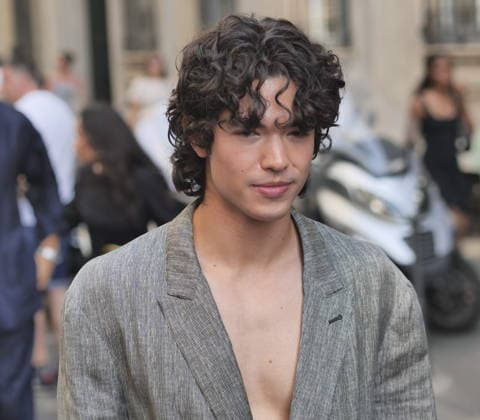 IPA85951748 - Milan, Milan Men s Fashion Week: Spring Summer 2026 2027 - Men s Fashion, Spring Summer 2026 — Armani fashion show; pictured: Conan Gray  Copyright: xLucaxPontix xLucaPonti IpaAgencyx 85951748