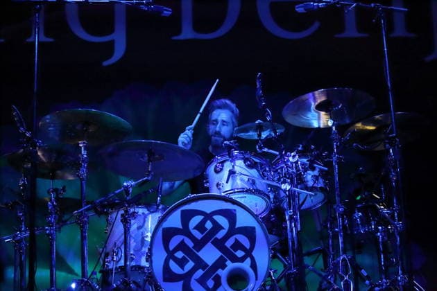 Brian Medeiros von der Band Breaking Benjamin bei einem Konzert im Huxleys Neue Welt in Berlin, 22. Juni 2026. Breaking Benjamin Konzert Berlin