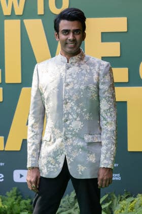 How To Live On Earth World Premiere in London LONDON, UNITED KINGDOM - JUNE 22: Akash Mehta attends the world premiere of How To Live On Earth at Odeon Luxe Leicester Square in London, United Kingdom on June 22, 2026. Wiktor Szymanowicz Anadolu London United Kingdom. Editorial use only. Please get in touch for any other usage.  Copyright: x2026xAnadoluxWiktorxSzymanowiczx