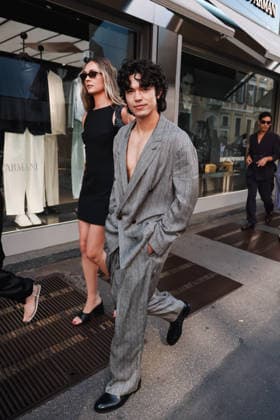 IPA85954270 - Milan, Milan Fashion Week Menswear Spring Summer 2027 - Men s Fashion, Spring Summer 2027 - Giorgio Armani Fashion Show - Guests arriving. Pictured: Conan Gray (American singer)  Copyright: xAlessandroxBremecx xx 85954270