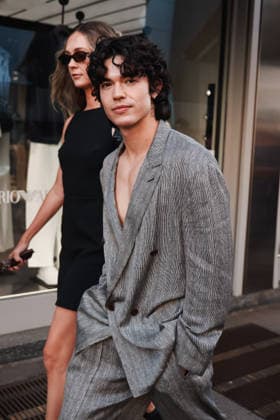 IPA85954272 - Milan, Milan Fashion Week Menswear Spring Summer 2027 - Men s Fashion, Spring Summer 2027 - Giorgio Armani Fashion Show - Guests arriving. Pictured: Conan Gray (American singer)  Copyright: xAlessandroxBremecx xx 85954272
