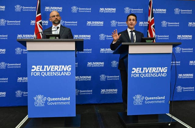 QUEENSLAND BUDGET 2026, Queensland Treasurer David Janetzki (left) and Queensland Premier David Crisafulli (right) are seen talking to the media before the handing down of the 2025-26 Queensland state budget at Queensland Parliament in Brisbane, Tuesday, June 23, 2026. ( NO ARCHIVING BRISBANE QUEENSLAND AUSTRALIA  Copyright: xDARRENxENGLANDx 20260623163275437302