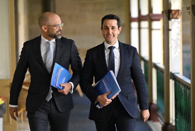 QUEENSLAND BUDGET 2026, Queensland Treasurer David Janetzki (left) and Queensland Premier David Crisafulli (right) are seen before the handing down of the 2025-26 Queensland state budget at Queensland Parliament in Brisbane, Tuesday, June 23, 2026. ( NO ARCHIVING BRISBANE QUEENSLAND AUSTRALIA  Copyright: xDARRENxENGLANDx 20260623161621826763
