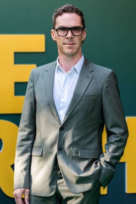Benedict Cumberbatch attend the World Premiere of How To Live On Earth at ODEON Luxe Leicester Square on June 22, 2026 in London, England. LONDON, ENGLAND - JUNE 22: Benedict Cumberbatch attend the World Premiere of How To Live On Earth at ODEON Luxe Leicester Square on June 22, 2026 in London, England., Credit:Pupat Chenaksara Avalon United Kingdom, London, ODEON Luxe Leicester Square  Copyright: xPupatxChenaksarax xAvalonx 1111863875