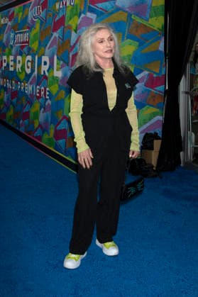 Debbie Harry bei der Weltpremiere des Kinofilms Supergirl an der Brooklyn Academy of Music. New York, 22.06.2026 *** Debbie Harry at the world premiere of the movie Supergirl at the Brooklyn Academy of Music in New York, June 22, 2026,detected_source_language Foto:xB.xHinex xFuturexImagex supergirl_ny_6620