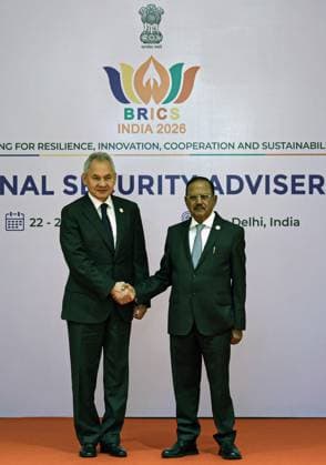 India Russia Security 9193737 23.06.2026 Russian Security Council Secretary Sergei Shoigu and Indian National Security Advisor Ajit Doval, right, shake hands as they pose for photos during a meeting of high-ranking BRICS officials responsible for security matters, in New Delhi, India. Mikhail Tereshchenko Sputnik New Delhi India  Copyright: xMikhailxTereshchenkox