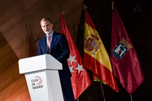 The King Presides Over the Club de Madrid’s Annual Policy Dialogue King Felipe VI during the Club de Madrid’s 2026 Annual Policy Dialogue at the Palacio de Cibeles on June 23, 2026, in Madrid, Spain. King Felipe VI presides over the Club of Madrid’s Annual Policy Dialogue on governance and the provision of global public goods in a fragmented world, coinciding with the 25th anniversary of the organization’s founding conference. The event brings together former democratic heads of state and government, experts, and influential stakeholders to address some of the most pressing challenges facing democracy and international cooperation. JUNE 23, 2026 Carlos Lujá Madrid, Spain,detected_source_language  Copyright: xCarlosxLujanx 7616521