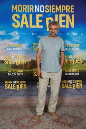 Photocall for the movie Dying Doesnt Always Go Well Actor Pau Durà poses at the photocall for the movie Dying Doesnt Always Go Well, on June 23, 2026, in Madrid, Spain CELEBRITIES Dying Doesnt Always Work Out MOVIE CINEMA PHOTOCALL Antonio Gutié Madrid Madrid, Spain,detected_source_language  Copyright: xAntonioxGutiÃ rrezx 7616561