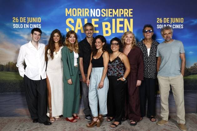 Photocall for the movie Dying Doesnt Always Go Well The cast and crew of the film pose at the photocall for Dying Doesnt Always Go Well, on June 23, 2026, in Madrid, Spain CELEBRITIES Dying Doesnt Always Work Out MOVIE CINEMA PHOTOCALL Antonio Gutié Madrid Madrid, Spain,detected_source_language  Copyright: xAntonioxGutiÃ rrezx 7616595