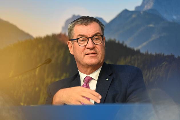 Markus SOEDER (Ministerpraesident Bayern und CSU Vorsitzender), Einzelbild,angeschnittenes Einzelmotiv,Portraet,Portrait,Porträt. Pressekonferenz der Bayerischen Staatsregierung nach Kabinettssitzung am 23.06.2026 im Prinz Carl Palais in Muenchen. *** Markus SOEDER, Minister-President of Bavaria and CSU Chairman, single image, cropped shot, portrait, press conference of the Bavarian State Government following a cabinet meeting on June 23, 2026, at the Prinz Carl Palais in Munich,detected_source_language