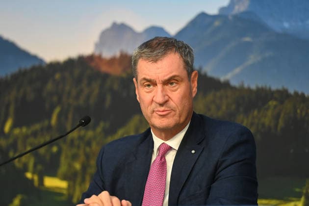 Markus SOEDER (Ministerpraesident Bayern und CSU Vorsitzender),Gestik, Einzelbild,angeschnittenes Einzelmotiv,Portraet,Portrait,Porträt. Pressekonferenz der Bayerischen Staatsregierung nach Kabinettssitzung am 23.06.2026 im Prinz Carl Palais in Muenchen. *** Markus SOEDER, Minister-President of Bavaria and CSU Chairman; gesture, single frame, cropped single shot, portrait; Press conference of the Bavarian State Government following the cabinet meeting on June 23, 2026, at the Prinz Carl Palais in Munich,detected_source_language