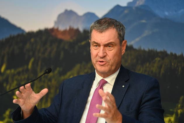 Markus SOEDER (Ministerpraesident Bayern und CSU Vorsitzender),Gestik, Einzelbild,angeschnittenes Einzelmotiv,Portraet,Portrait,Porträt. Pressekonferenz der Bayerischen Staatsregierung nach Kabinettssitzung am 23.06.2026 im Prinz Carl Palais in Muenchen. *** Markus SOEDER, Minister-President of Bavaria and CSU Chairman; gesture, single frame, cropped single shot, portrait; Press conference of the Bavarian State Government following the cabinet meeting on June 23, 2026, at the Prinz Carl Palais in Munich,detected_source_language