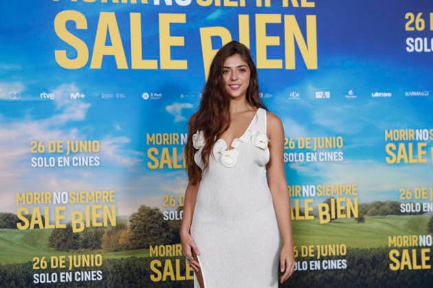June 23, 2026, Madrid, Madrid, Spain: Spanish actress CARMEN ARRUFAT poses for the media during the photocall for the presentation of the movie Morir no siempre sale bien held at Leclab Madrid. Directed by Claudia Pinto the black comedy film tells the story of two families from different social backgrounds forced to interact after the kidnapping of a corpse. The cinematic project explores social differences through irony and empathy offering a critical portrait of modern society. Madrid Spain  - ZUMAo127 20260623_zep_o127_008 Copyright: xHugoxOrtunox
