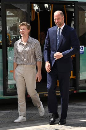 William, Prince of Wales arrives with Robert Irwin to take part in The Earthshot Prize Impact Assembly in London Featuring: Robert Irwin, William, Prince of Wales Where: London, United Kingdom When: 23 Jun 2026 Credit: Cover Images EDITORIAL USE ONLY. NOT FOR USE BY NEWSPAPERS BASED IN THE UK. Copyright: xx coverimg55796321