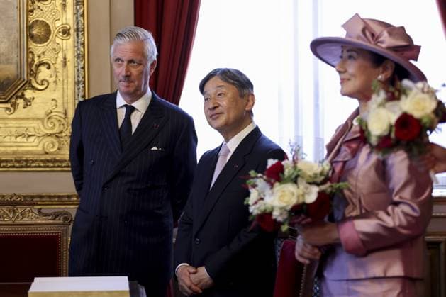 King Philippe - Filip of Belgium, Japanese Emperor Naruhito and Japanese Empress Masako pictured during a visit to the City Hall, in Brussels, during the official state visit of the Japanese Emperor and Empress to Belgium on Tuesday 23 June 2026. The Emperor and Empress of Japan visit Belgium from June 20-25.  POOLxNICOLASxECONOMOU 178947347