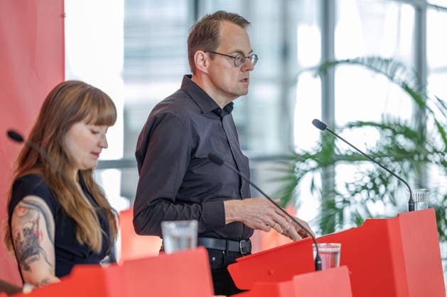 Statement Die Linke Heidi Reichinnek und Soeren Pellmann bei einem Statement Die Linke am 23.06.26 in Berlin. Berlin Berlin Deutschland Reichstag *** Statement by Die Linke