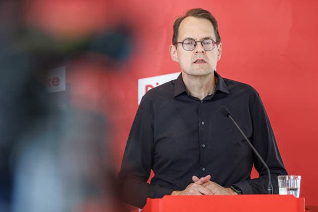 Statement Die Linke Soeren Pellmann bei einem Statement Die Linke am 23.06.26 in Berlin. Berlin Berlin Deutschland Reichstag *** Statement by Die Linke