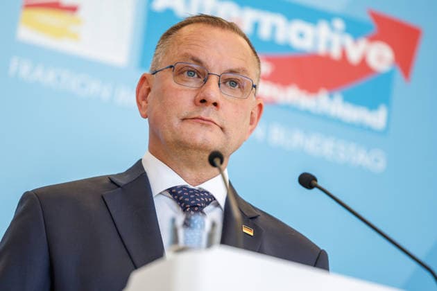 Statement AfD Tino Chrupalla (AfD), bei einem Statement der AfD am 23.06.26 in Berlin. Berlin Berlin Deutschland Reichstag *** Statement by AfDs Tino Chrupalla, during an AfD press conference on June 23, 2026, in Berlin, Berlin, Berlin, Germany, at the Reichstag,detected_source_language
