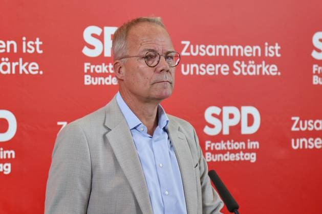 Berlin, Deutschland, 23.06.2026: Deutscher Bundestag: SPD-Fraktionssitzung: Matthias Miersch, SPD *** Berlin, Germany, June 23, 2026 German Bundestag SPD Caucus Meeting Matthias Miersch, SPD,detected_source_language Copyright: xdtsxNachrichtenagenturx dts_124665