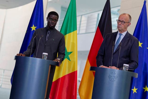 Präsident Senegals beim Bundeskanzler 2026-06-23 Deutschland, Berlin Statements zum Besuch des Präsidenten Senegals, Bassirou Diomae Faye, bei Bundeskanzler Friedrich Merz (CDU). *** President of Senegal Meets with the Federal Chancellor June 23, 2026, Berlin, Germany Statements on the visit of the President of Senegal, Bassirou Diomae Faye, to Federal Chancellor Friedrich Merz (CDU),detected_source_language