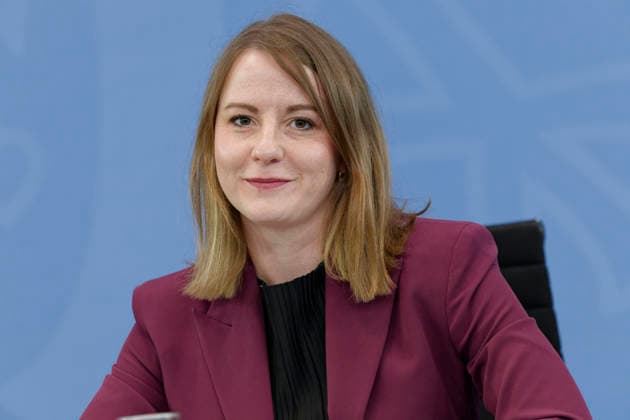 Übergabe Empfehlungen Rentenkommission 2026-06-23 Deutschland, Berlin Pressekonferenz zur Übergabe der Empfehlungen der sogenannten Rentenkommission an Bundeskanzler und Bundesministerin für Arbeit und Soziales. Im Bild Annika Klose, MdB SPD und Mitglied der Rentenkommission *** Presentation of the Recommendations of the Pension Commission, June 23, 2026, Berlin, Germany
