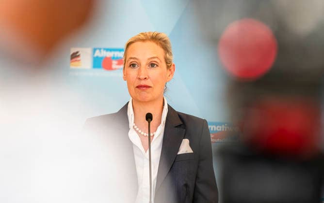 Alice Weidel EUR, Deutschland, Berlin, 23.06.2026: Pressestatement von Alice Weidel Co-Vorsitzende der AfD Bundestagsfraktion . *** Alice Weidel, EUR, Germany, Berlin, June 23, 2026 Press statement by Alice Weidel, Co-Chair of the AfD parliamentary group in the Bundestag,detected_source_language
