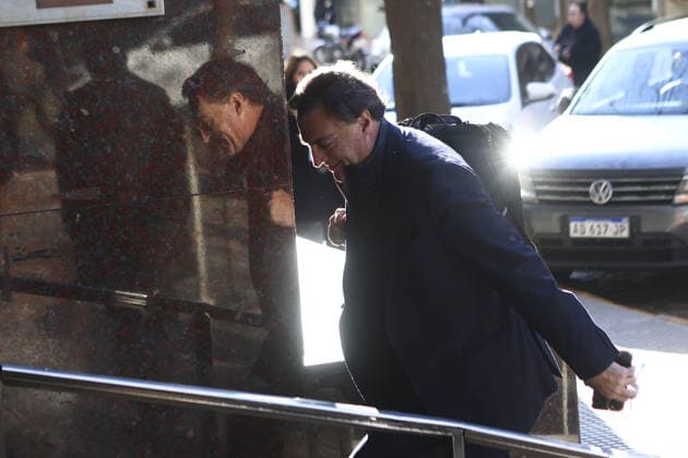Hearing of Maradona s death trial continues in San Isidro SAN ISIDRO, ARGENTINA - JUNE 23: Mario Baudry, attorney for Diego Fernando Maradona and Veronica Ojeda, arrives at the San Isidro courthouse during a trial hearing investigating the death of late Argentine football legend Diego Armando Maradona, in San Isidro, Argentina, on June 23, 2026. The hearing marks a key week in the trial, during which Maradona s personal physician and primary defendant, Leopoldo Luque, is expected to testify regarding audio recordings from previous sessions. Matias Baglietto Anadolu Buenos Aires Argentina. Editorial use only. Please get in touch for any other usage.  Copyright: x2026xAnadoluxMatiasxBagliettox