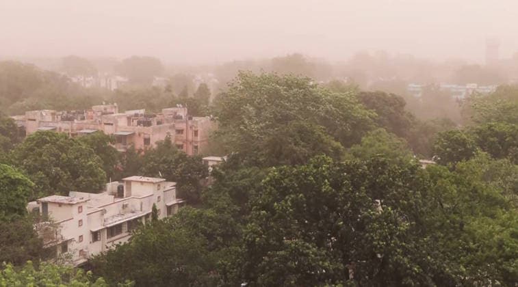 RECORD DATE NOT STATED National Capital witnesses heavy dust storms New Delhi, Jun 23 (ANI): A view of the heavy dust storm witnessed in National Capital during afternoon hours, in New Delhi on Tuesday. (ANI Video Grab) New Delhi Delhi India Copyright: xANIx ANI_20260623181