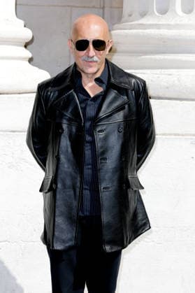 Gaspar Noé arrives at the Saint Laurent Ready-to-Wear Men’s Spring Summer 2027 fashion show during Paris Fashion Week at the Bourse de Commerce Pinault Collection in Paris, France, on June 23, 2026. Olivier Borde, Bestimage. Celebrities await the Saint Laurent Men’s Spring Summer 2027 show as part of Paris Fashion Week on June 23, 2026, in Paris, France. Paris, France,detected_source_language  Copyright: xOLIVIERxBORDEx xBESTIMAGExOLIVIERxBORDEx xBESTIMAGEx